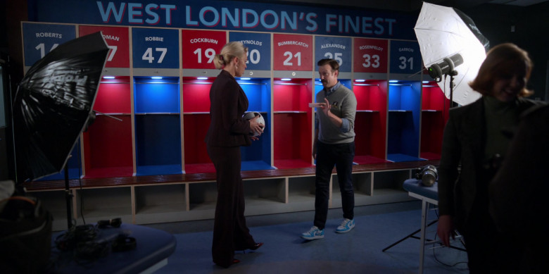 Nike AJ 1 Low Top Blue-White Sneakers of Jason Sudeikis in Ted Lasso S01E09